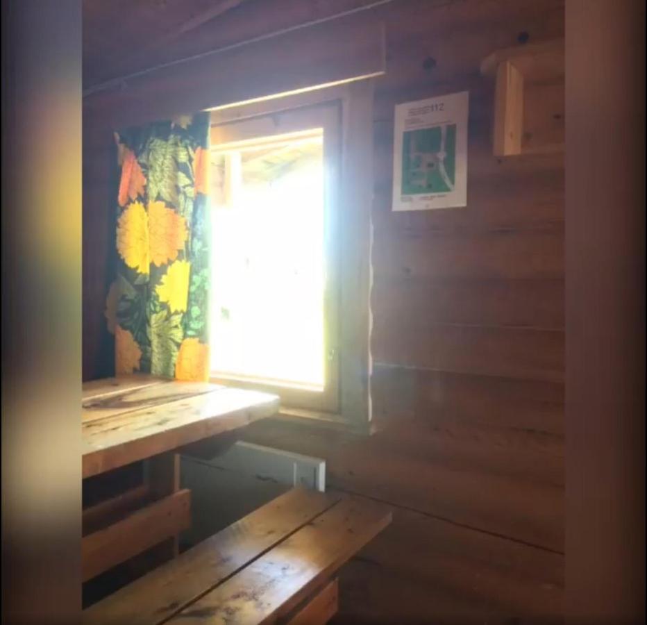 Laetasenonmajat Hotell Enontekiö Exteriör bild