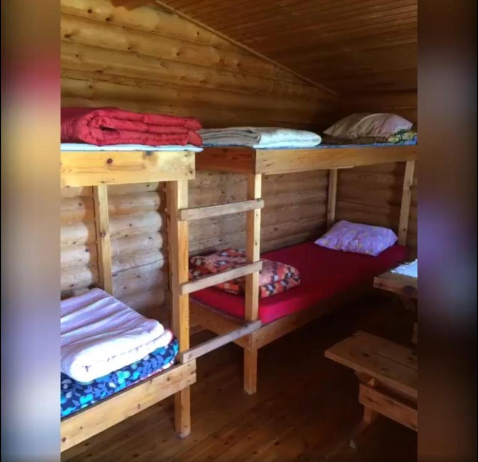 Laetasenonmajat Hotell Enontekiö Exteriör bild