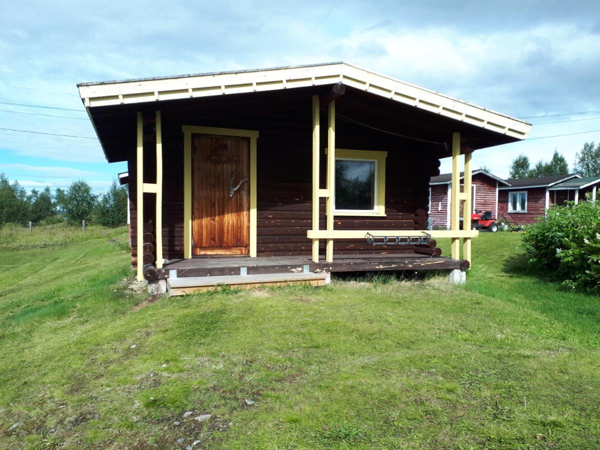 Laetasenonmajat Hotell Enontekiö Exteriör bild