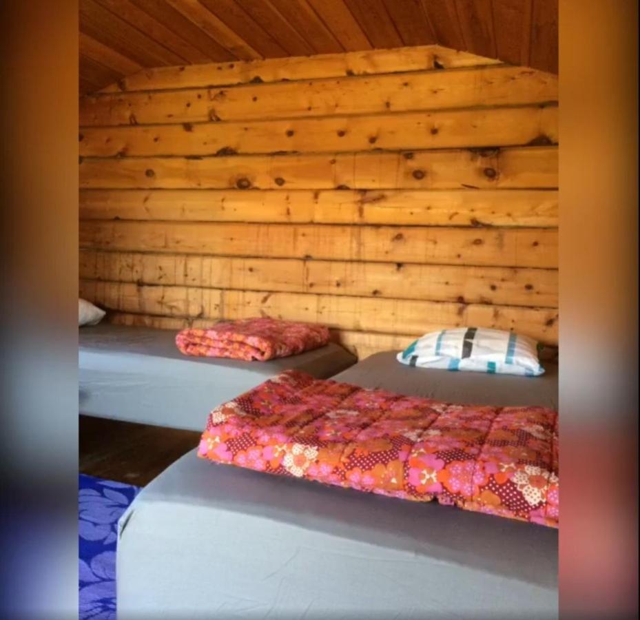 Laetasenonmajat Hotell Enontekiö Exteriör bild